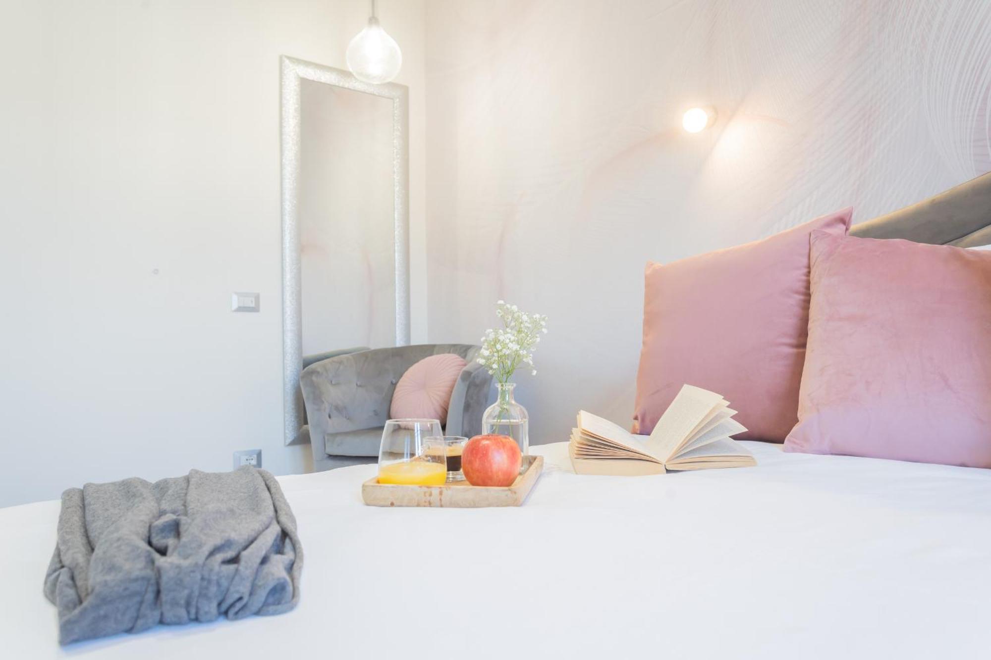 Cernobbio Dream Suites By Rent All Como Exterior foto